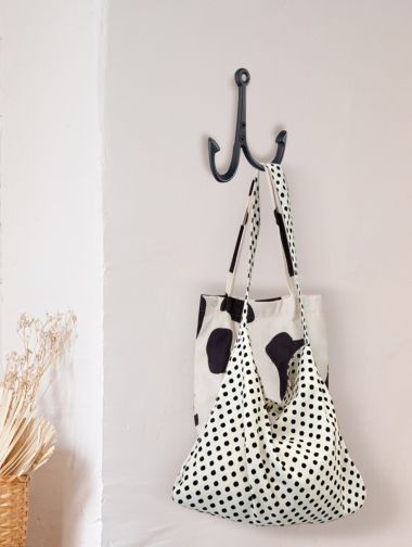 Welcome HomeHand image 2